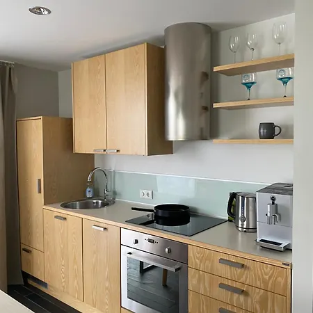 Apartman Stylish Sea-view By The Marina *
