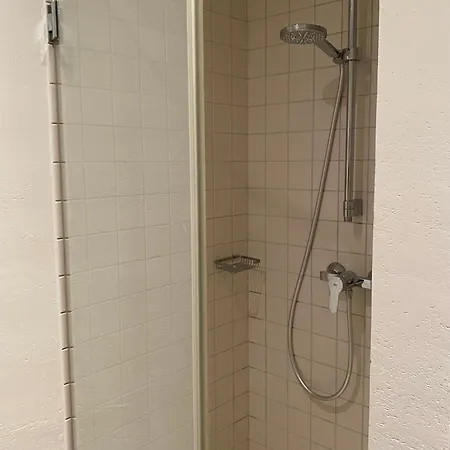 Stylish Sea-View Apartment By The Marina