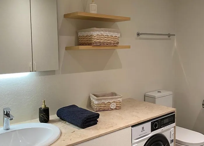 Apartament Stylish Sea-view By The Marina *