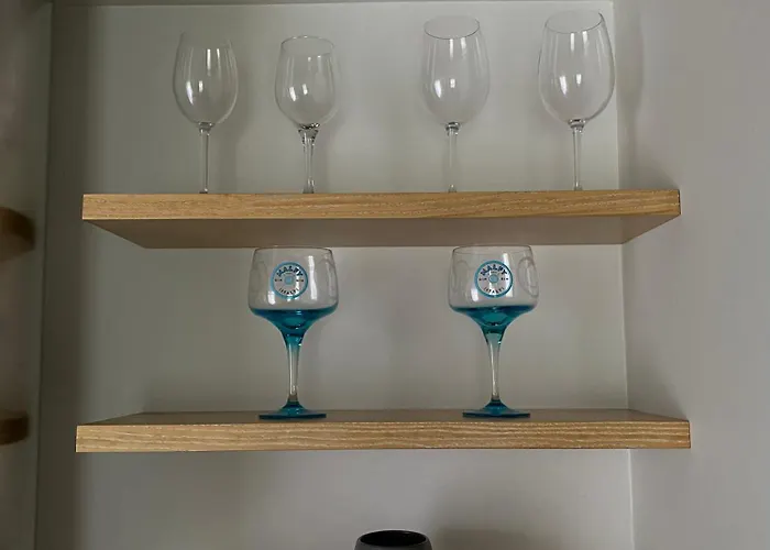 Stylish Sea-view By The Marina